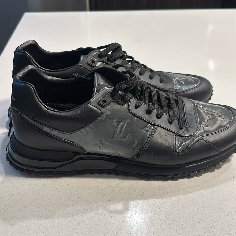 Louis Vuitton Black Sneakers Leather Low-Top